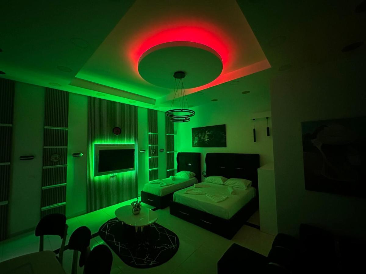 Esto'S Apartament Near Tirana Airport 1 - Self Checkin -Netflix - Free Parking Apartment Valias Luaran gambar