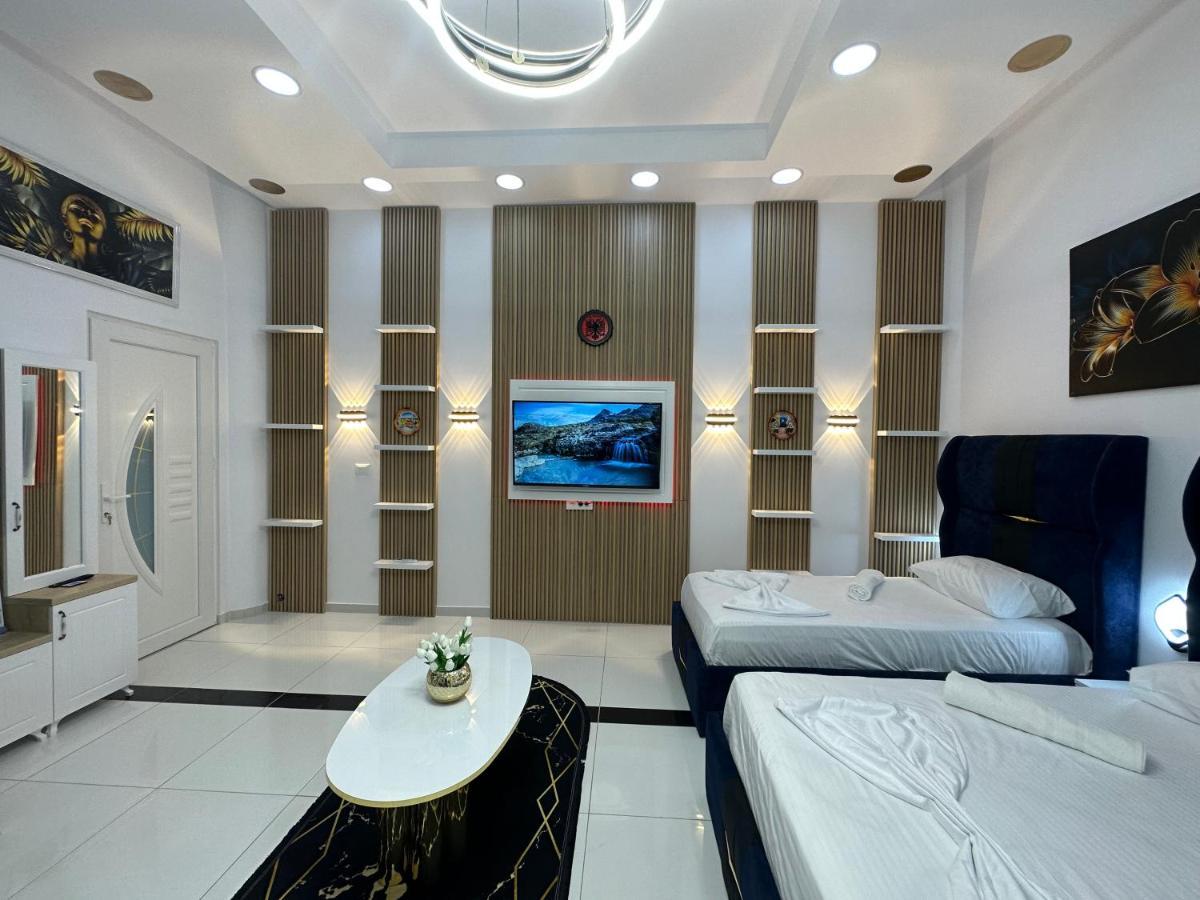 Esto'S Apartament Near Tirana Airport 1 - Self Checkin -Netflix - Free Parking Valias Luaran gambar