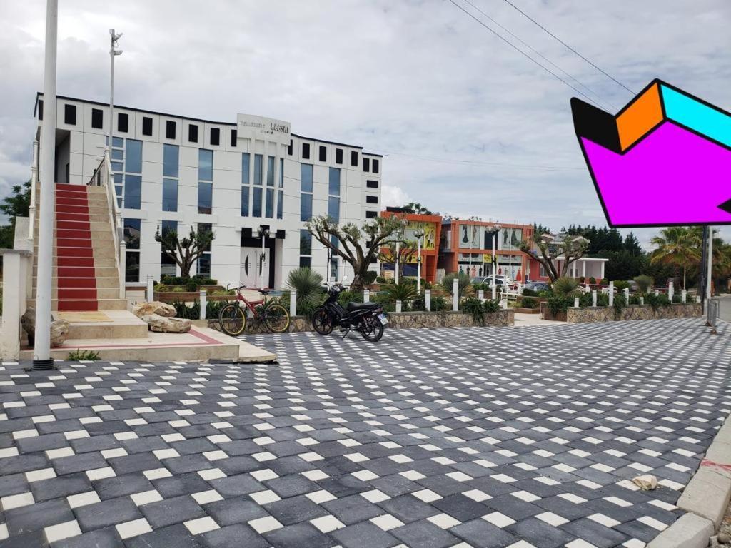 Esto'S Apartament Near Tirana Airport 1 - Self Checkin -Netflix - Free Parking Valias Luaran gambar
